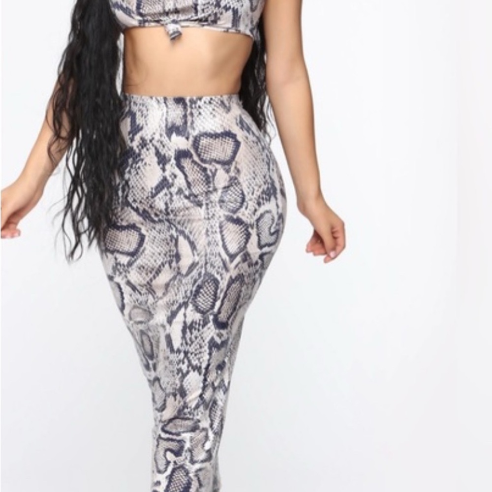 Snake Print Bodycon Midi Skirt - Neutral Tones